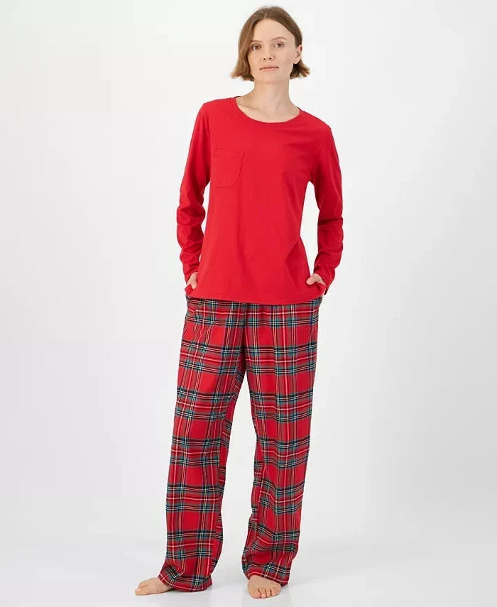 Plaid Pajama Set with Crewneck Pullover Top and Drawstring Pants in Cotton