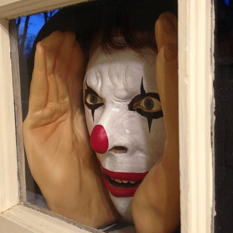 Window Peeper Halloween Decoration with Latex Face and Suction Cups, 21.65in Tall All Vera Mart