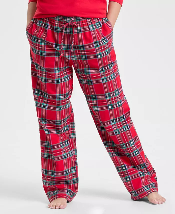 Plaid Pajama Set with Crewneck Pullover Top and Drawstring Pants in Cotton