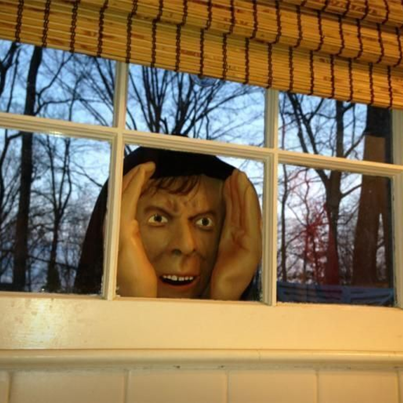 Window Peeper Halloween Decoration with Latex Face and Suction Cups, 21.65in Tall All Vera Mart