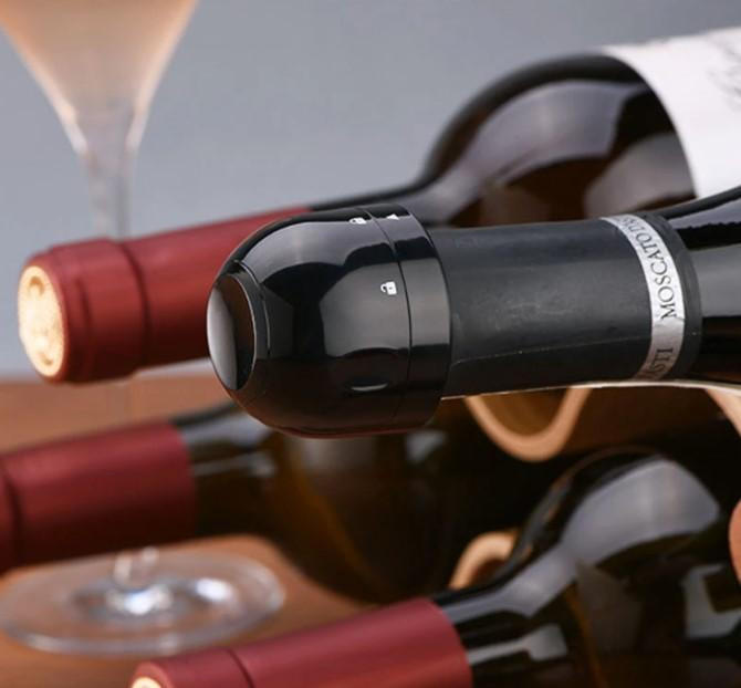 Rotary Bottle Stopper with Silicone Seal and Finger Grooves for Wine, Beer, Champagne All Vera Mart