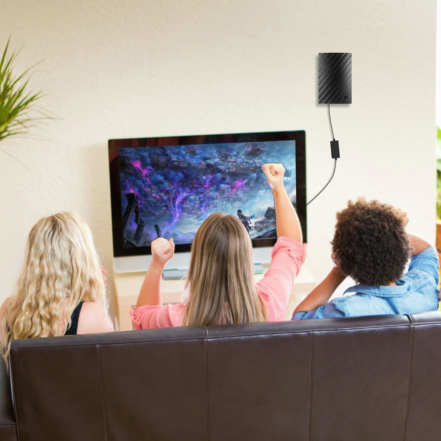 Indoor HDTV Antenna with 600 Mile Reception and Signal Amplifier for 4K Displays All Vera Mart