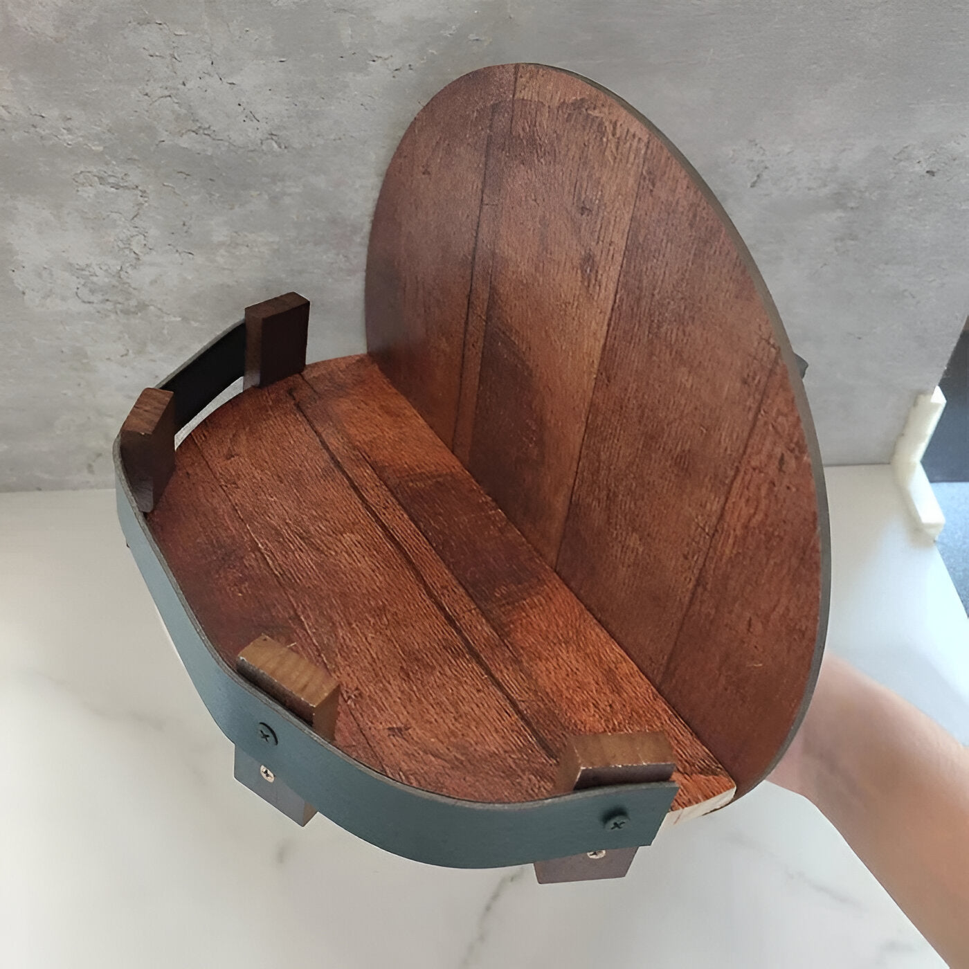 Whiskey Barrel Shelf with D-Ring Hanger and Mounting Bracket, 75 lb Capacity All Vera Mart