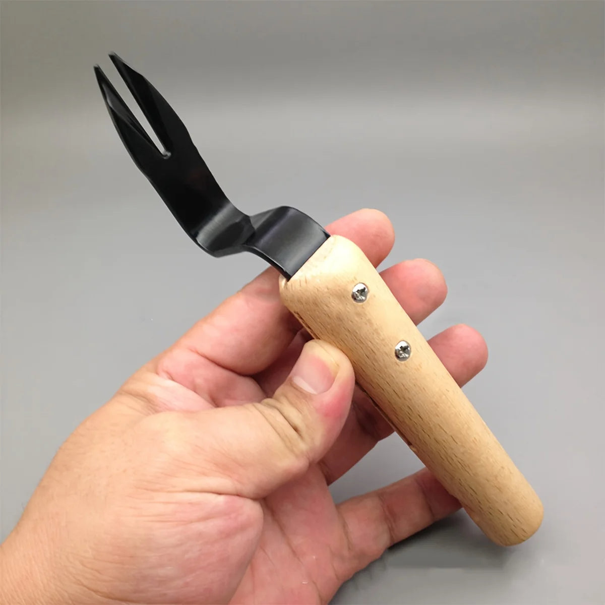 Root Extraction Tool with Angled Steel Tip and Wooden Handle All Vera Mart