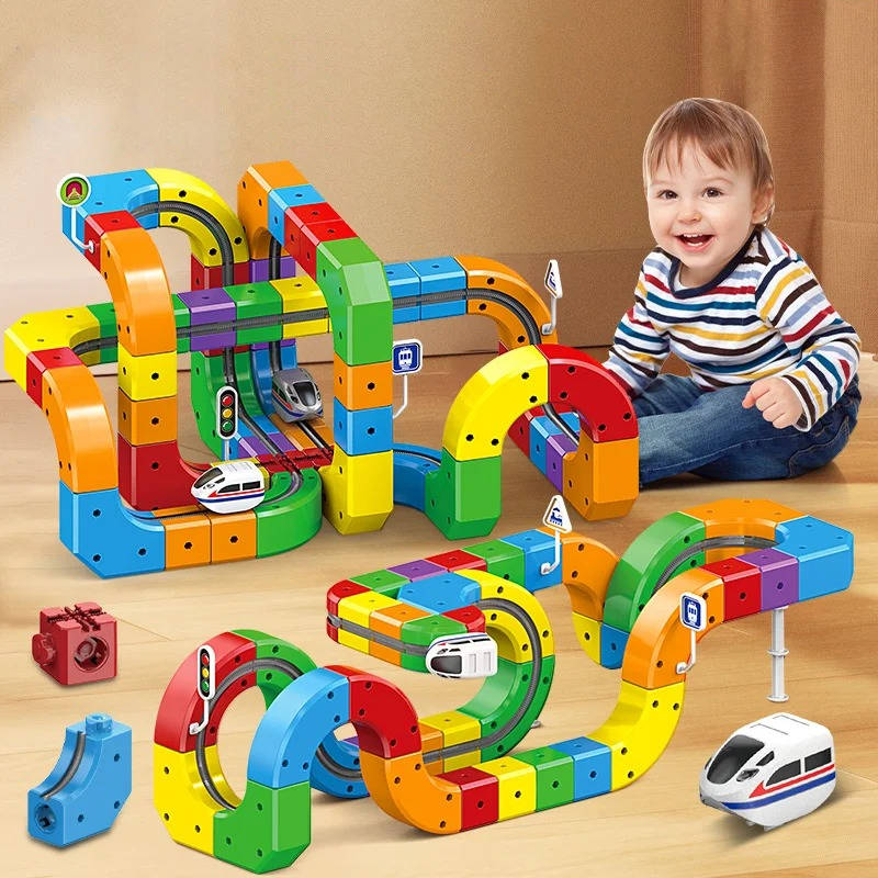 Magnetic Train Set with Flexible Track Sections and Rechargeable Motor All Vera Mart