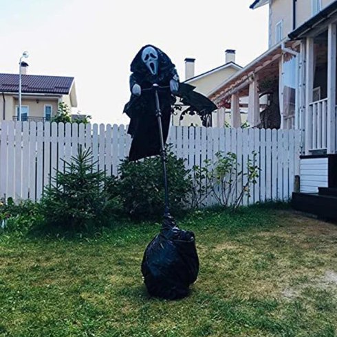 Screaming Ghost Scarecrow with Flowing Robe and Adjustable Pole for Halloween Yards