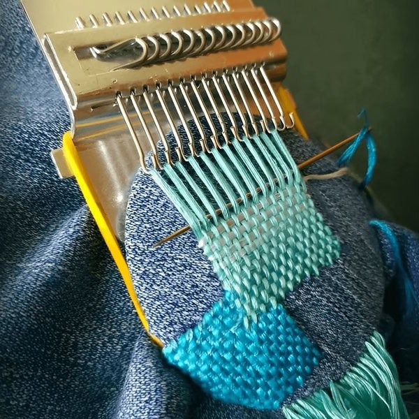Fabric Repair Loom with Crochet and Sewing Needles, Pattern Guide All Vera Mart