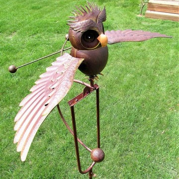 Wind Activated Bird Garden Figure with Jointed Movement and Ground Stake All Vera Mart