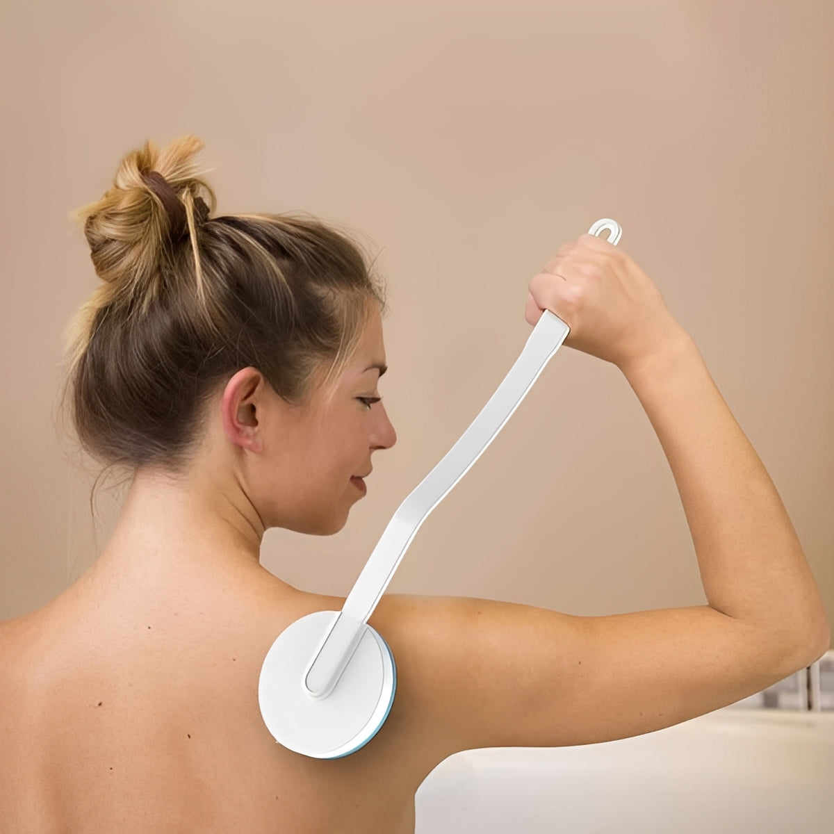Adjustable Lotion Roller with Refillable Reservoir and Massage Ball for Back Application All Vera Mart