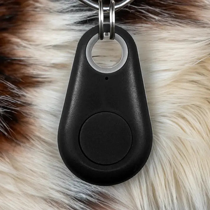 Pet Tracker with Long Standby and Water-Resistant Design, Coin Cell Included All Vera Mart