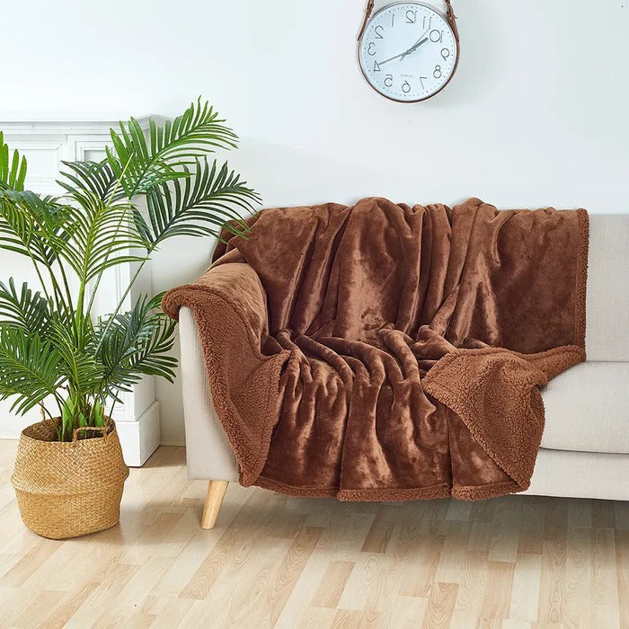 Reversible Blanket with Soft Plush Layer and Protective Backing, Machine Washable All Vera Mart