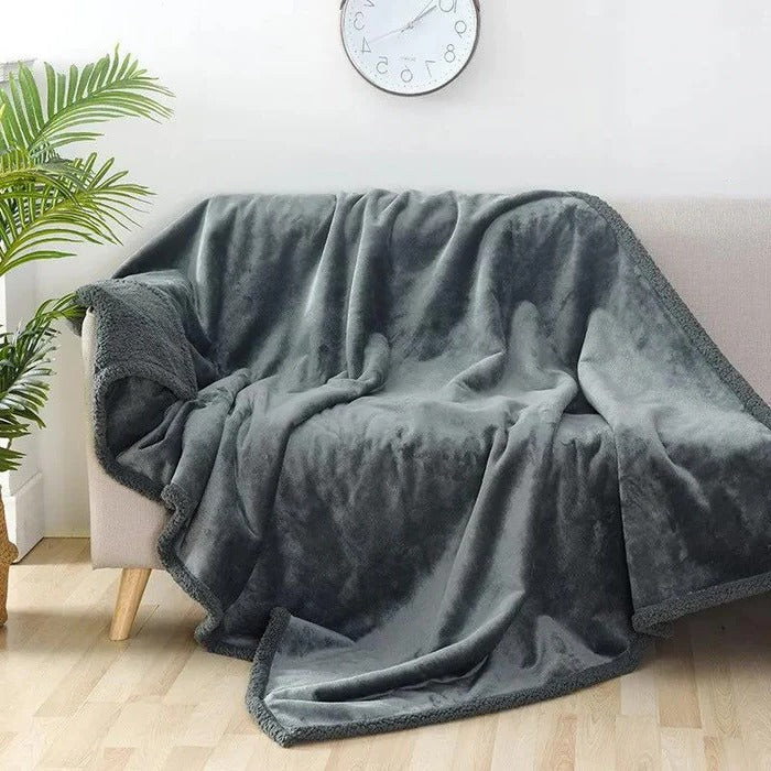 Reversible Blanket with Soft Plush Layer and Protective Backing, Machine Washable All Vera Mart