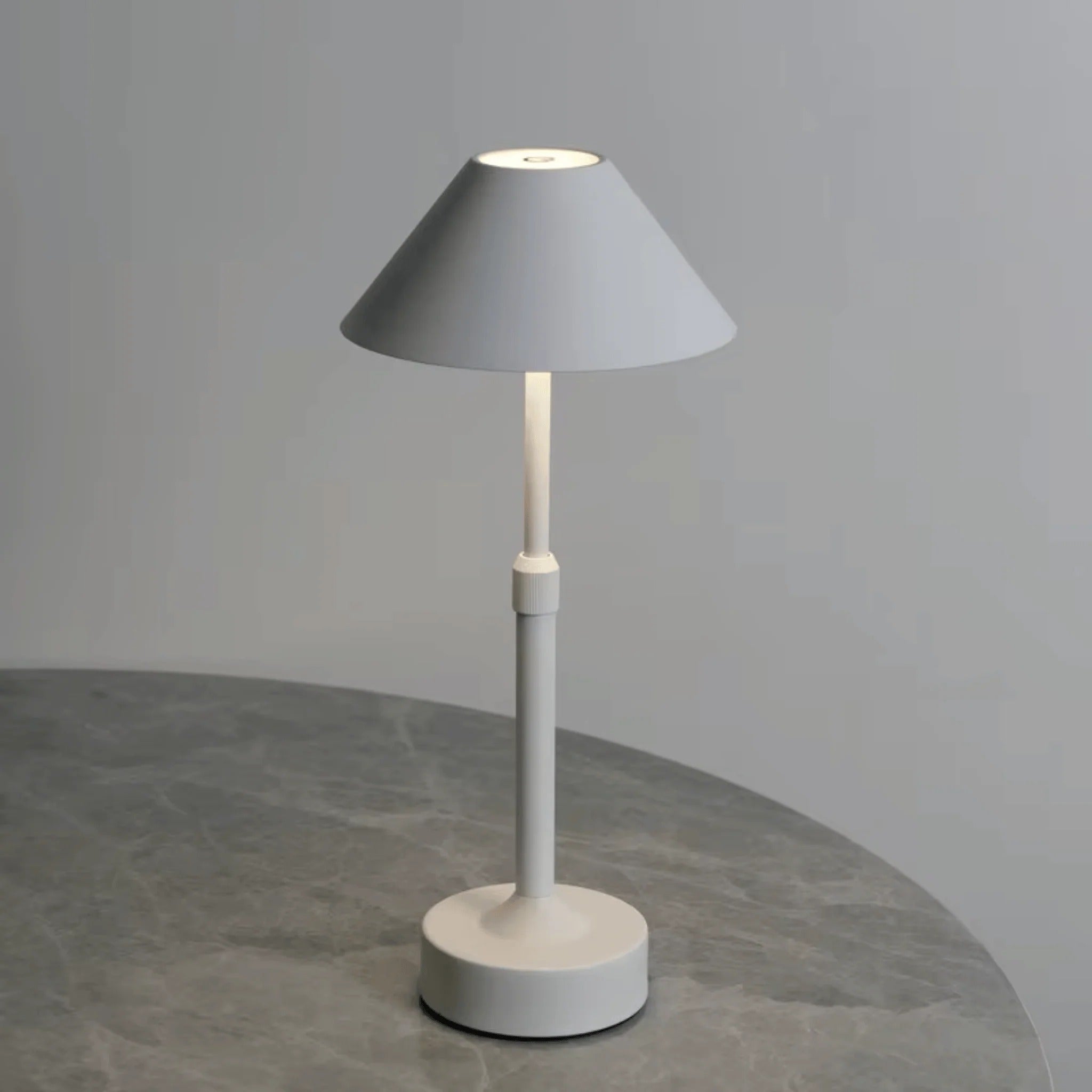Rechargeable Cordless Table Lamp with Telescopic Height Adjustment and Stepless Dimming All Vera Mart