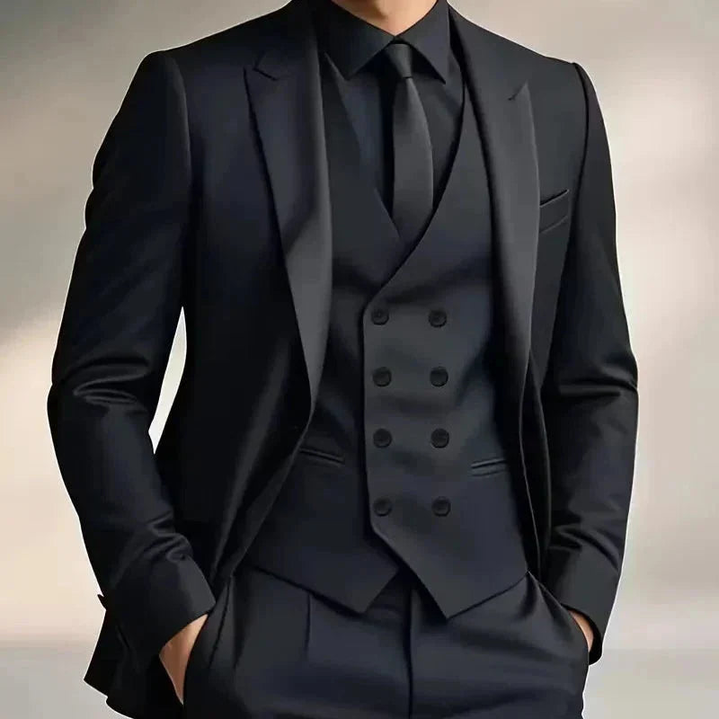 Men's slim fit double-breasted 3-piece suit with waistcoat. Perfect for formal wear & weddings.