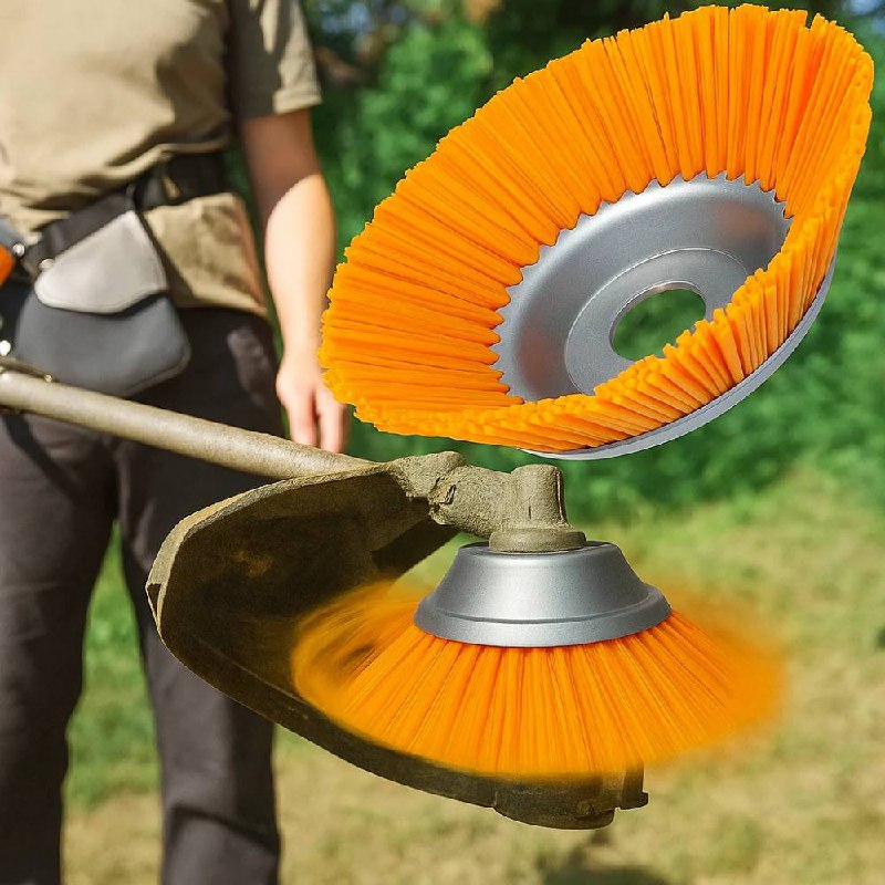 Nylon Brush Trimmer Head for Driveways and Patios with Universal Attachment All Vera Mart